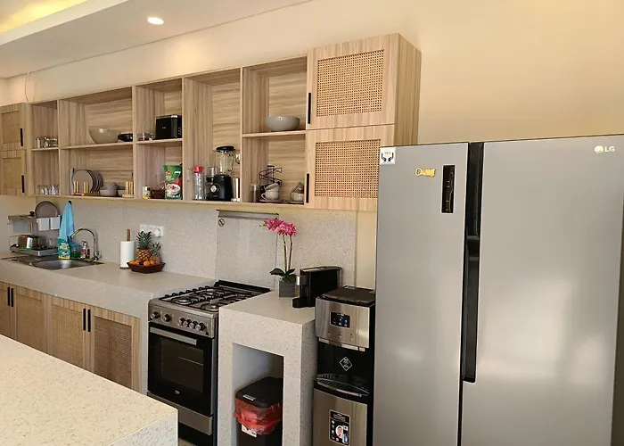 10 Rose Bali 3br Luxury
