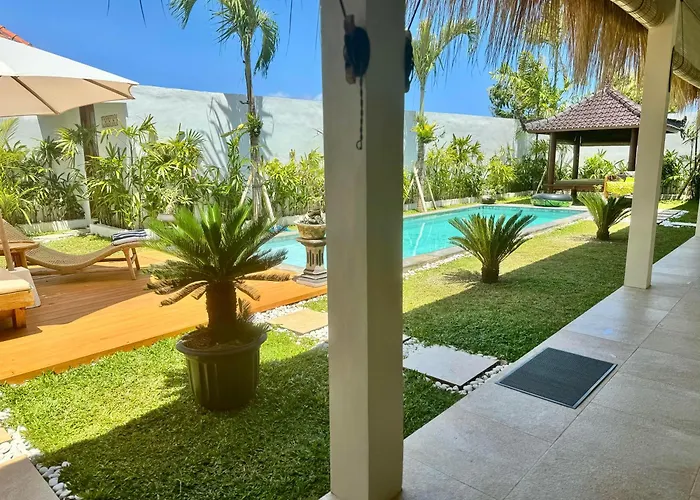 10 Rose Bali 3br Luxury Улувату